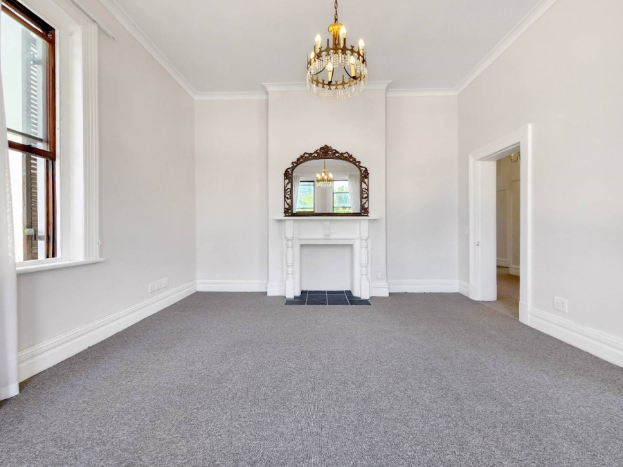 To Let 3 Bedroom Property for Rent in Sea Point Western Cape